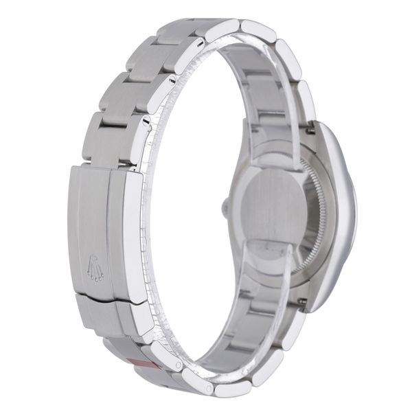 Rolex Oyster Perpetual 124200